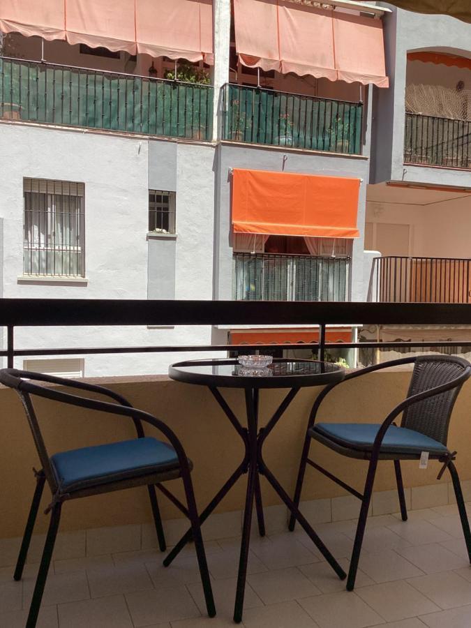 Fuengirola Puerto 2 Room & Parking Exterior foto